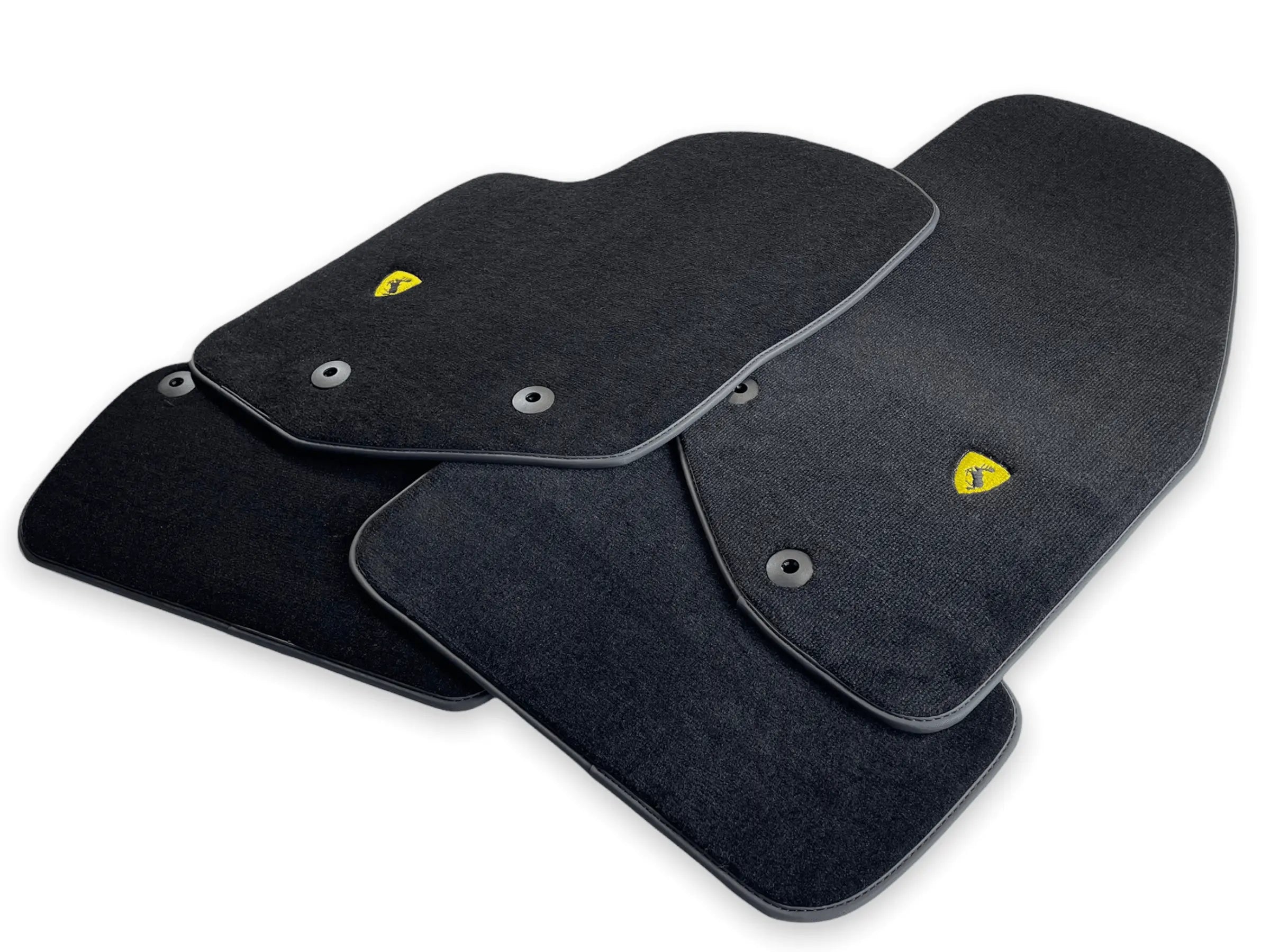 Floor Mats For Volvo S80 (1998-2006) - AutoWin