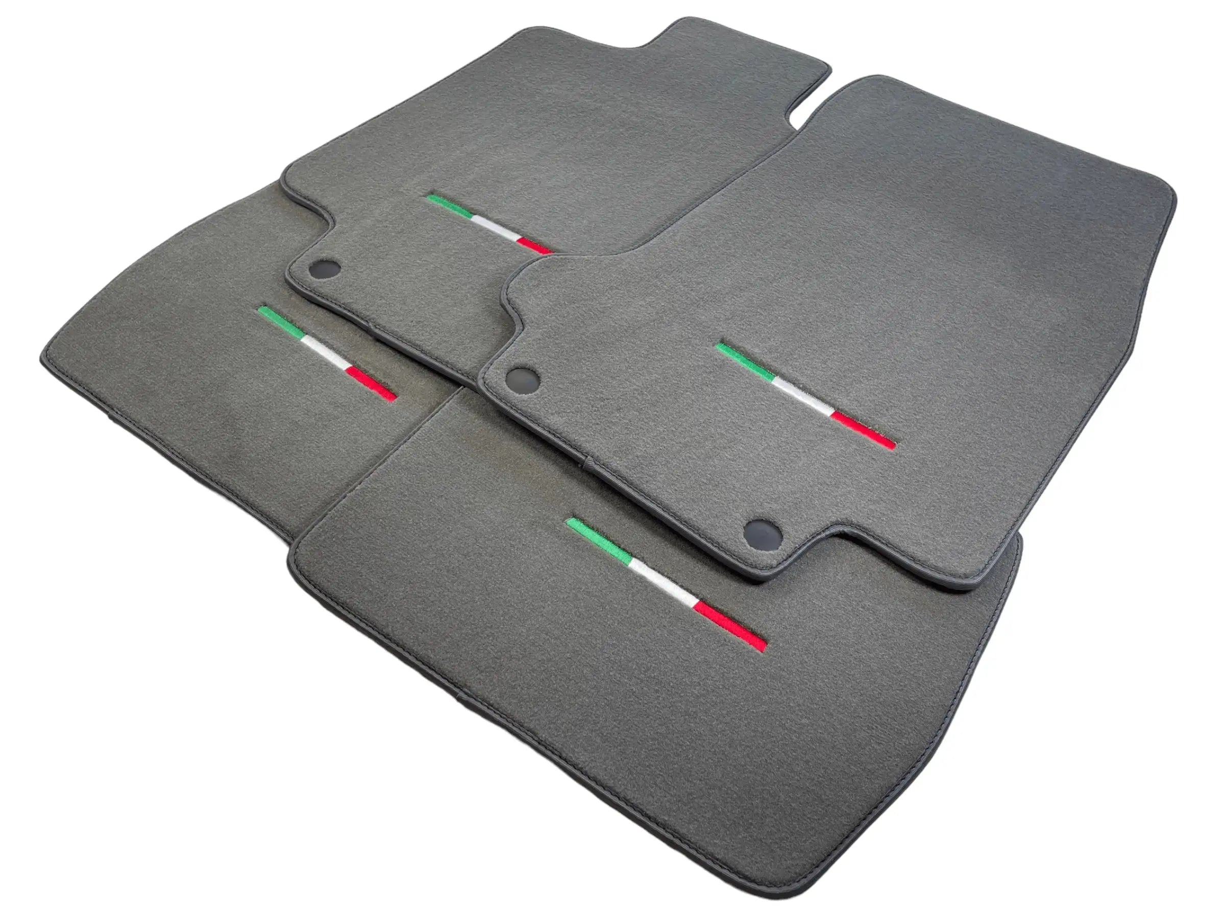 Gray Floor Mats For Maserati GranTurismo IT Edition - AutoWin