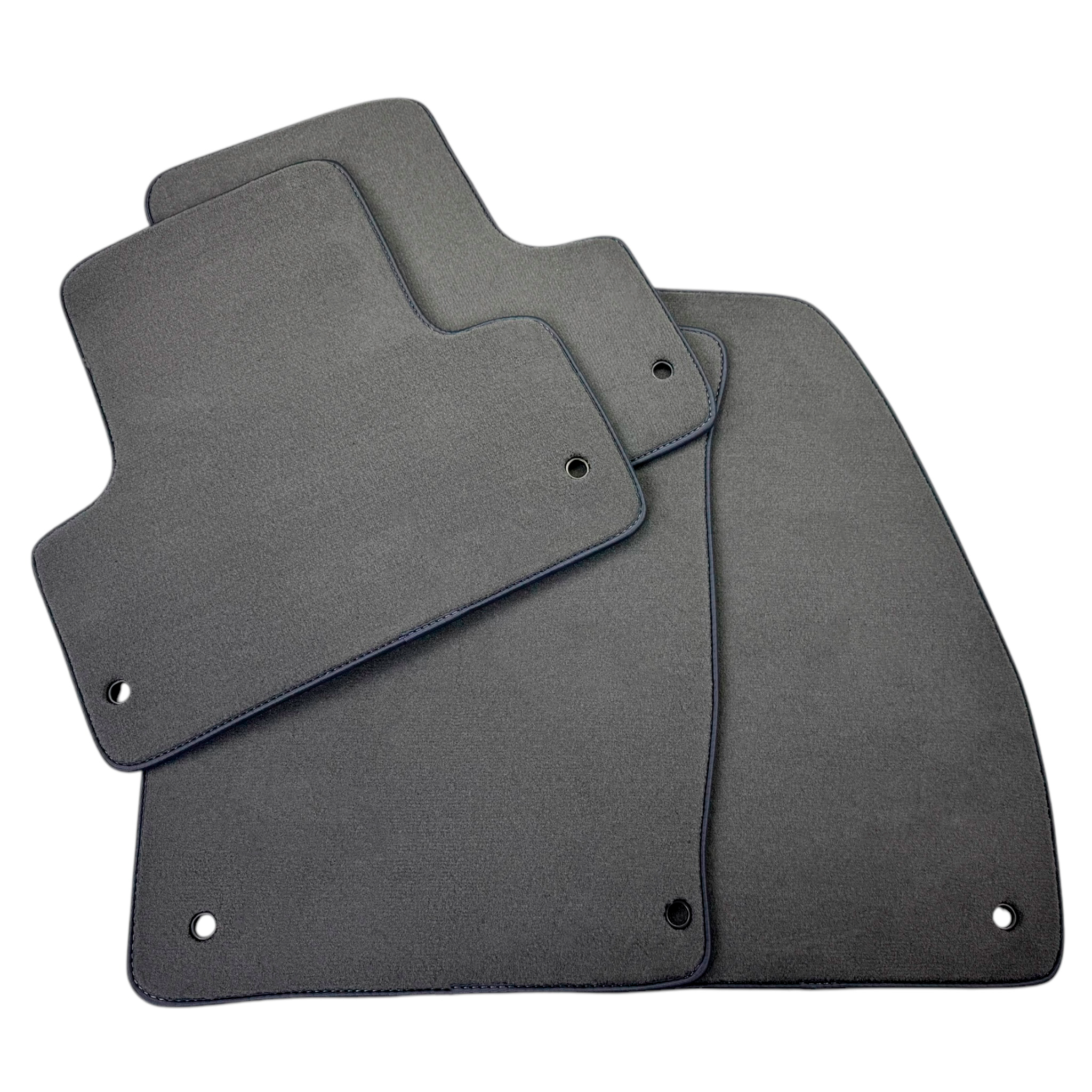 Gray Floor Mats for Chevrolet Captiva C140 5-Seater (2011-2015) | AutoWin